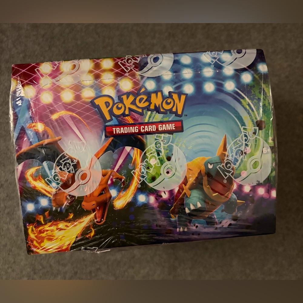 Pokemon Vivid Voltage Theme Deck Display